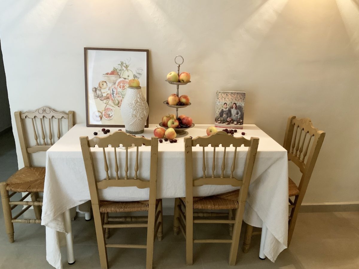 REPOSO GRULLA MESA COMER
